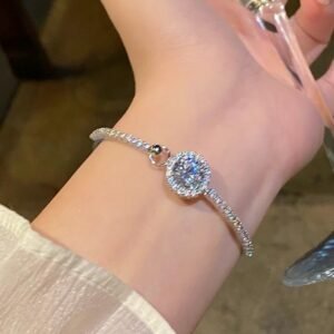 Bracelet en zirconium